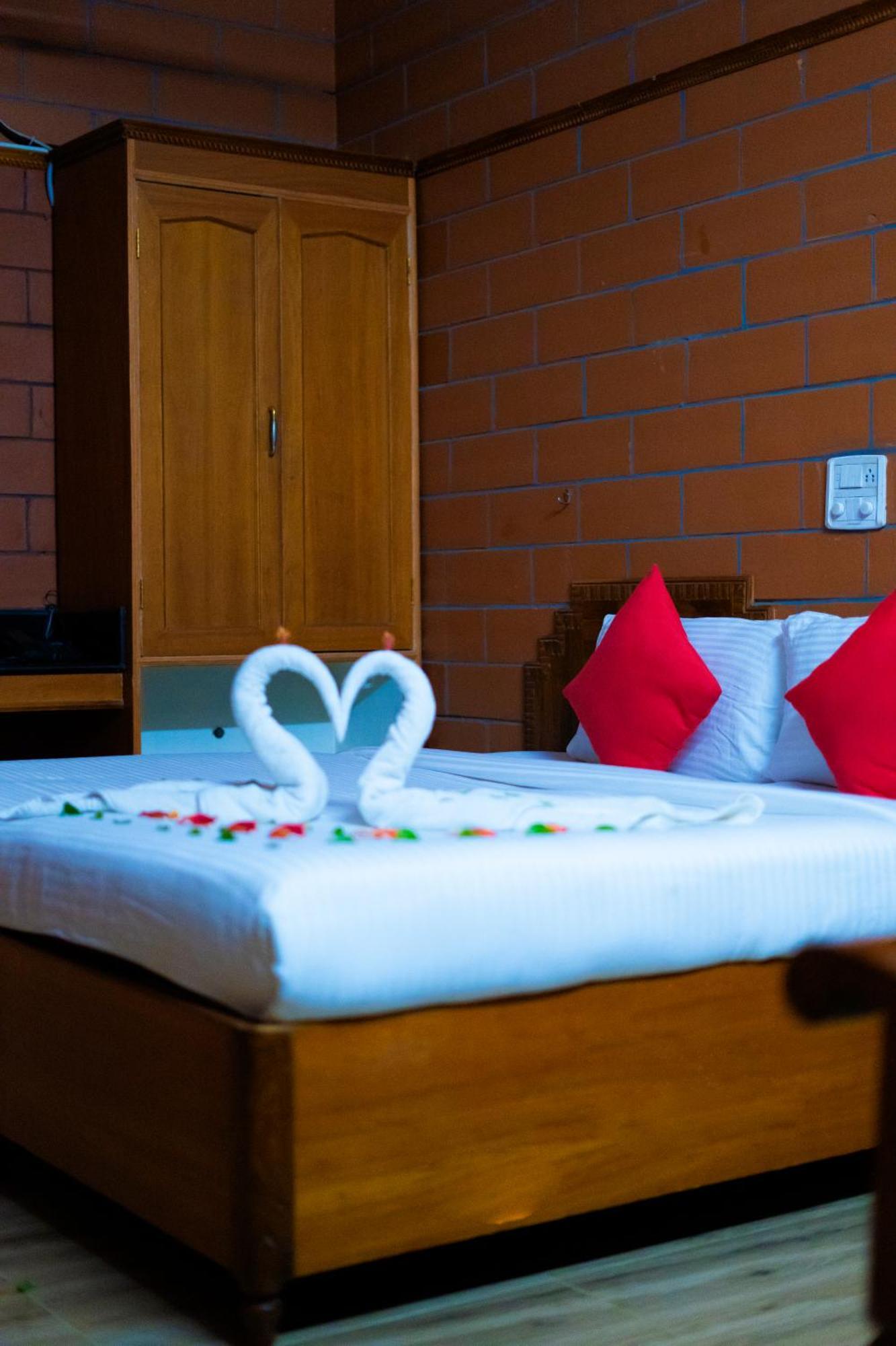 The Nest Inn Resort Masinagudi Exterior photo