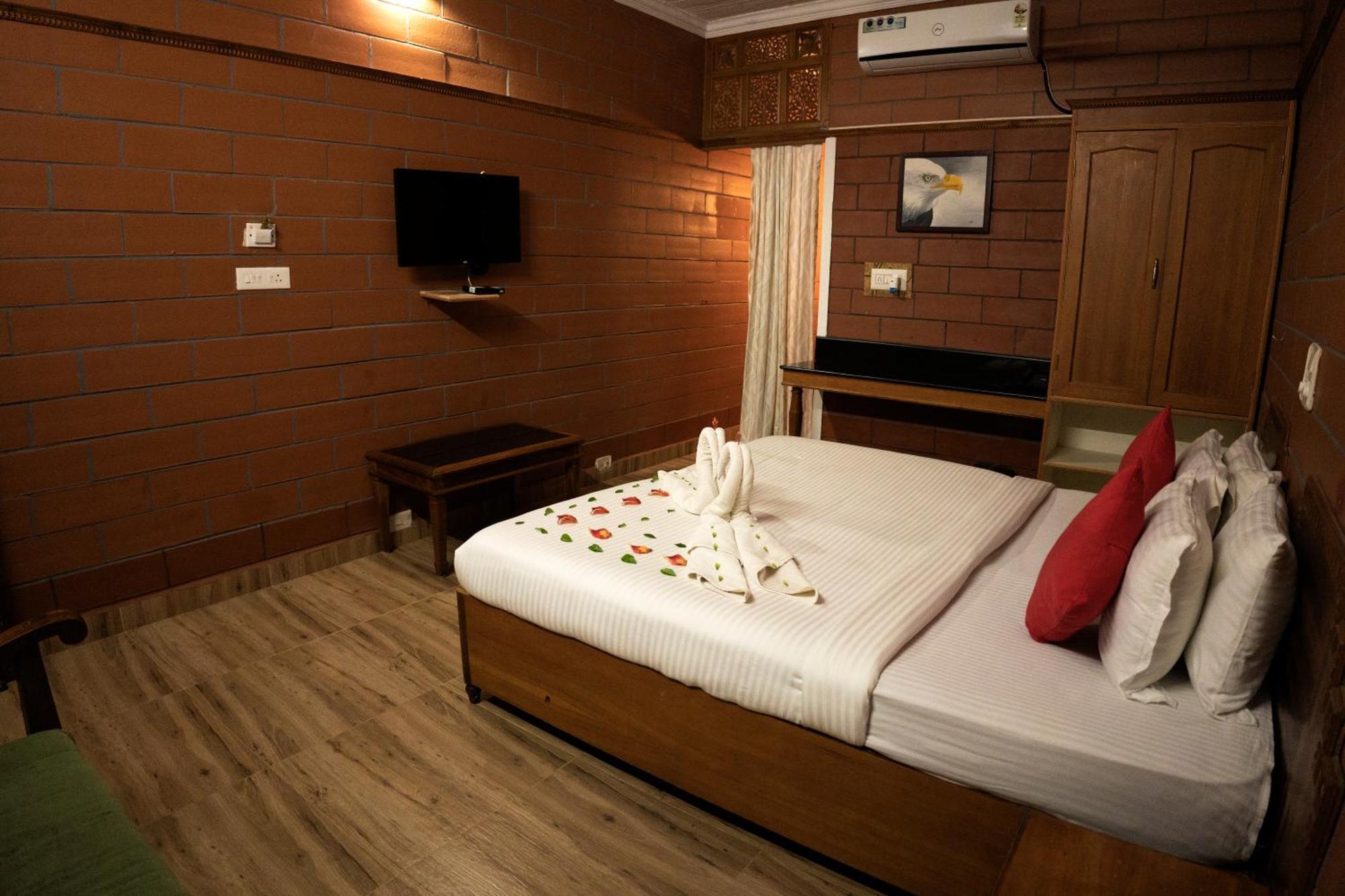 The Nest Inn Resort Masinagudi Exterior photo